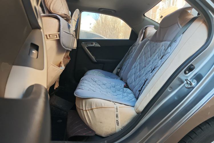 Used Kia Forte 2011 1.6L MT GLS