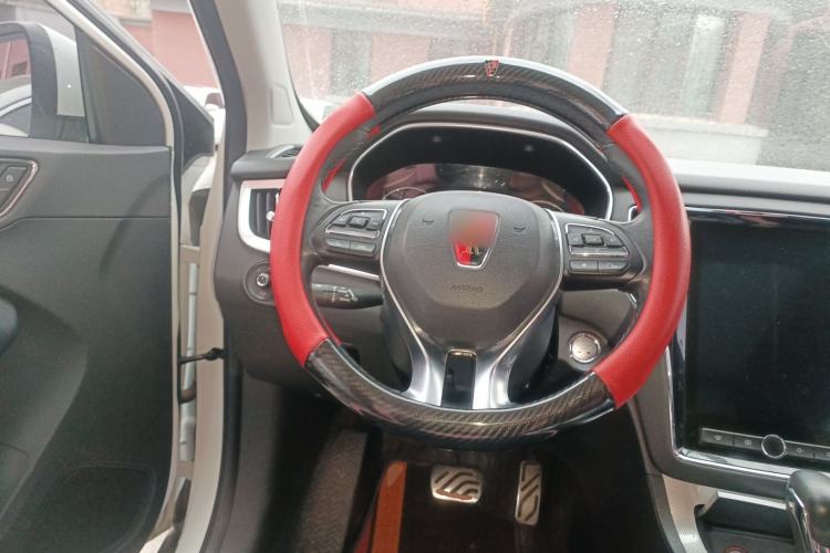 Used Roewe RX5 2016 20T Two-Wheel Drive Automatic Internet Smart Edition