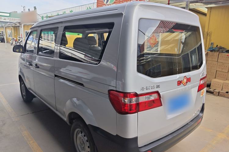 Used Jinbei Hiace X30 2023 1.5L Super-Comfortable Passenger Van 5/6/7-Seater Non-Air-Conditioned Version Model SWC15M Rear Left 45 Deg