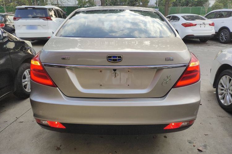 Used Geely Auto Emgrand 2017 Sedan Million Edition 1.5L CVT Upward Connectivity Version