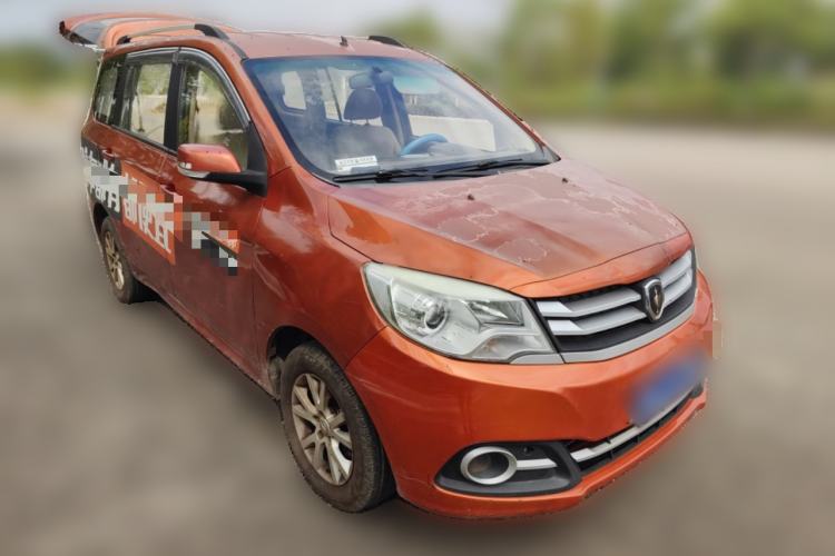 Used Jinbei 750 2015 1.5L Comfort Model Front Right 45 Deg