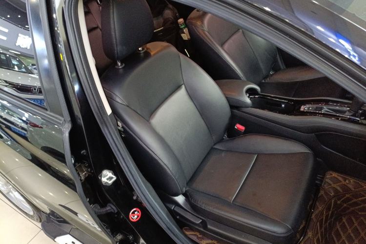 Used Honda Vezel 2017 1.8L CVT 2WD Elite Model