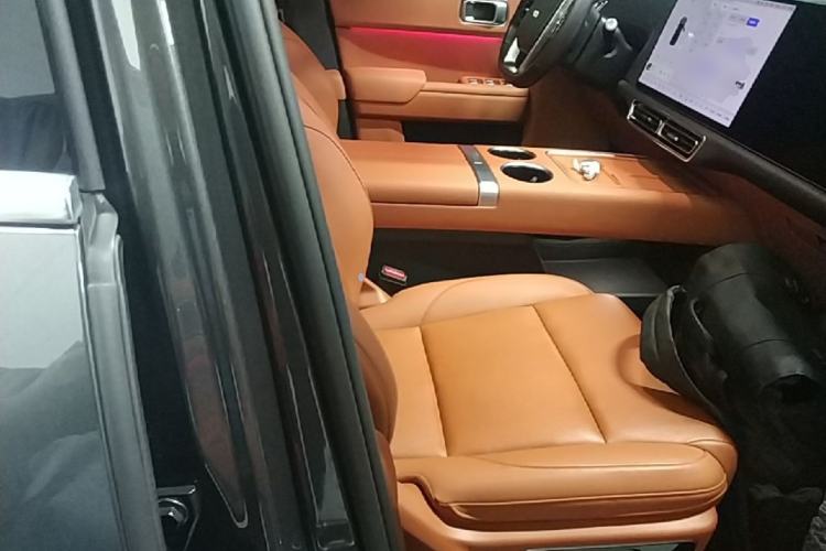 Used Li Auto L7 2024 MAX Model Right Front Seat
