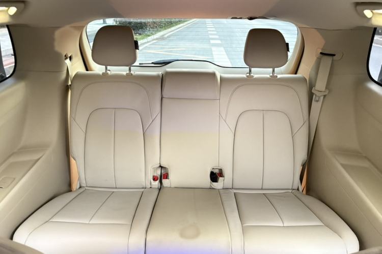 Used Buick GL8 2023 ES Lu Zun Deluxe Model
