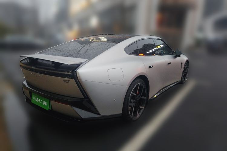 Used XPeng P7 2025 Model—750 All-Wheel-Drive Pengyi Ultra