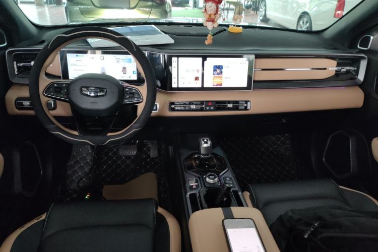 Used Geely Auto icon 2025 Linglong 1.5TD Ruyi Edition
