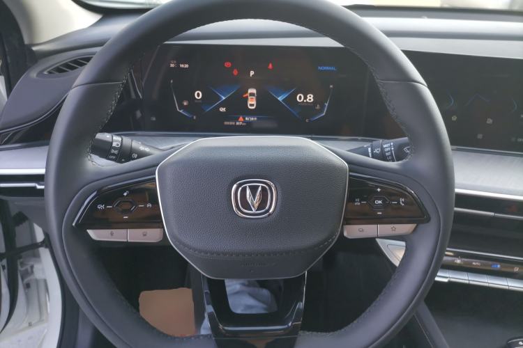 Used Changan Eado 2022 PLUS Blue Whale NE 1.4T GDI DCT Flagship Edition