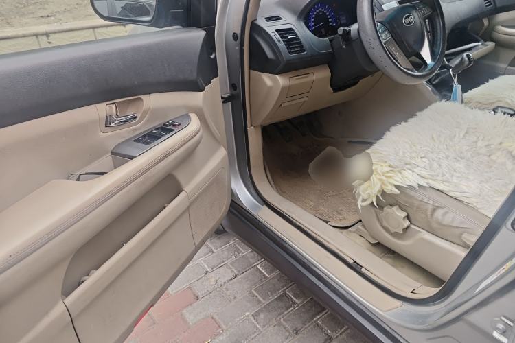 Used BYD S6 2012 2.0L Manual Luxury Version