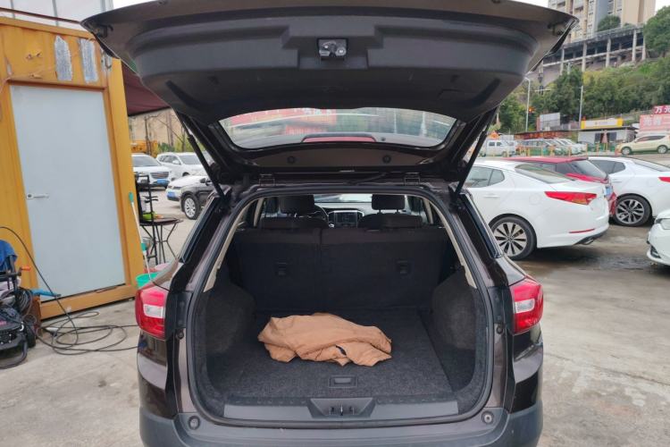 Used Dongfeng Aeolus AX3 2016 1.5L Manual ZhiKu Model
