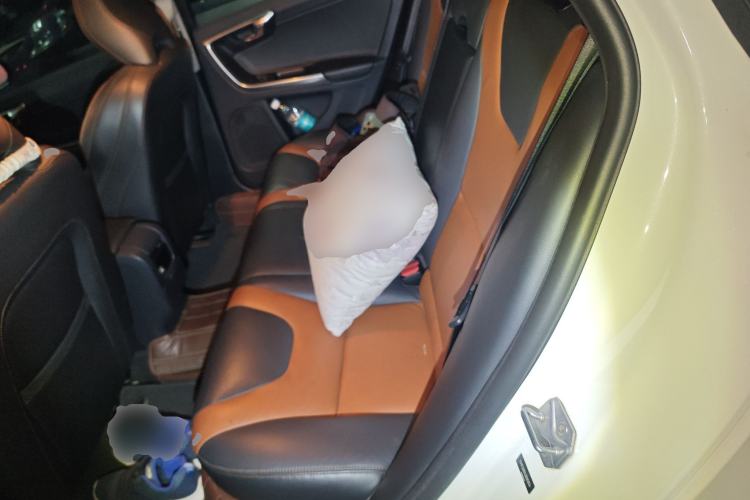 Used Volvo V60 2017 Cross Country T5 AWD China V Standard