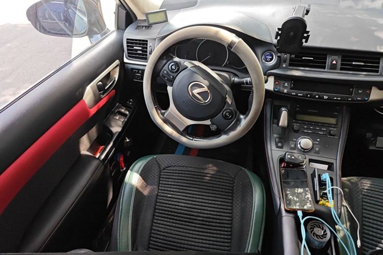 Used Lexus CT 2017 CT200h Elite Edition Solid Color China V Standard