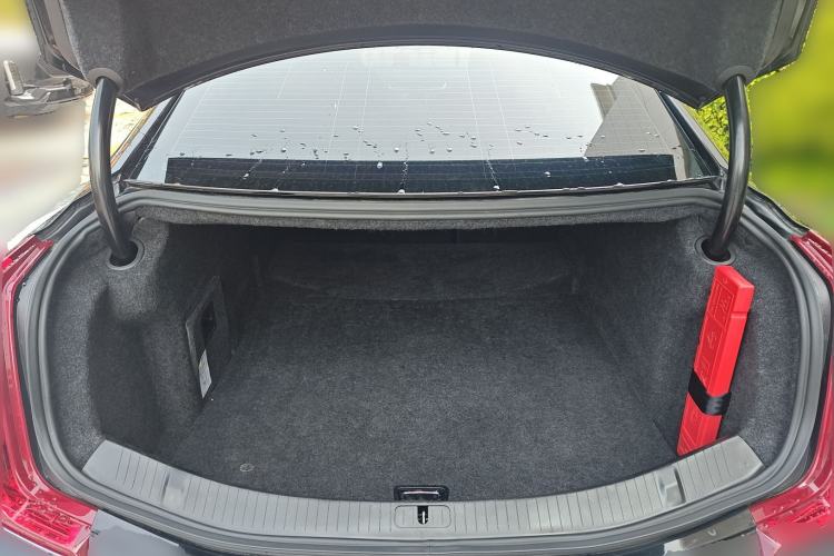 Used Cadillac XTS 2018 28T Elite Edition Trunk