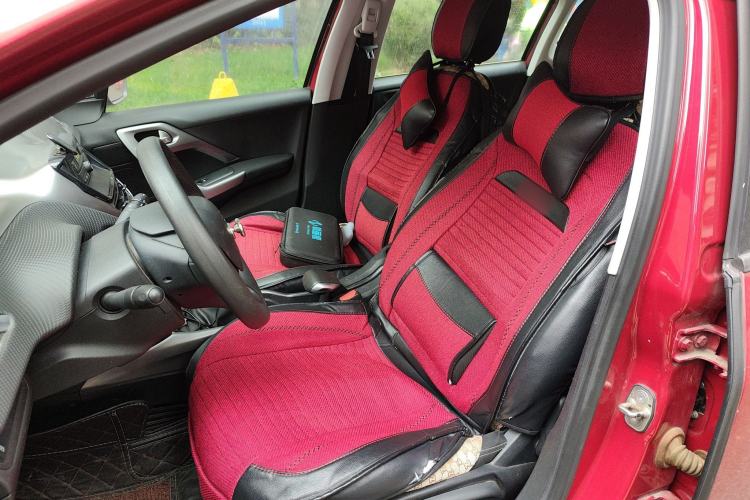 Used Peugeot 2008 2014 1.6L Manual Trend Edition
