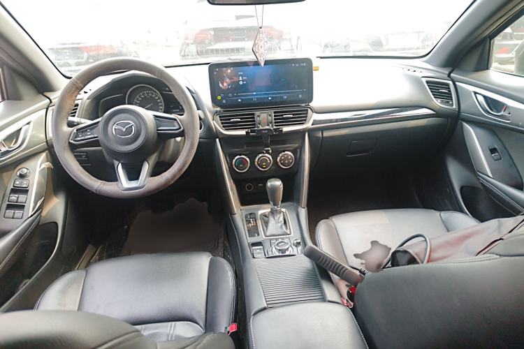 Used Mazda CX-4 2018 2.0L Automatic Two-Wheel Drive Blue Sky Dynamic Version China V Standard
