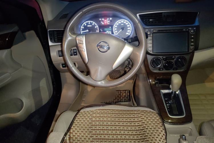 Used Nissan Sylphy 2012 1.6 XL CVT Luxury Edition Steering Wheel