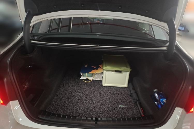 Used BMW 5 Series 2018 Restyled 530Li Leading Edition M Sport Package
