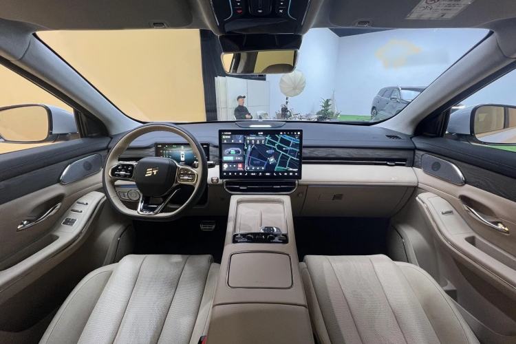 Used JETOUR Shanhai L9 2025 1.5TD 2DHT Luxury Edition 6-Seater Interior 2