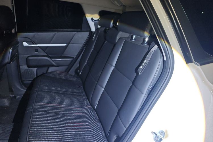 Used Hyundai ix35 2023 Musso 2.0L Deluxe Edition DLX