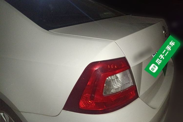 Used Skoda Rapid 2015 1.6L Manual Smart Selection Model
