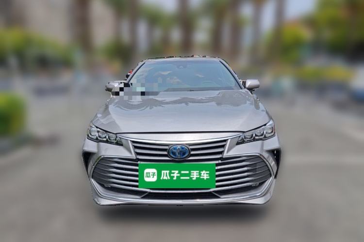 Used Toyota Avalon 2019 Dual-Engine 2.5L Luxury Edition China VI Standard Front
