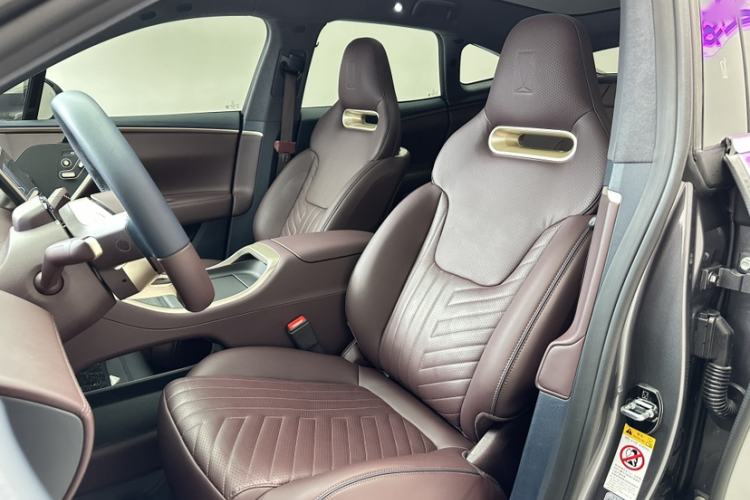 Used Avatr 11 2023 HarmonyOS Version Smart Enjoyment Upgrade Model 90-Degree Rear-Wheel Drive Edition Interior 5