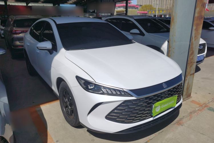 Used BYD Qin PLUS 2025 DM-i Smart Drive 55KM Leading Model Front Right 45 Deg