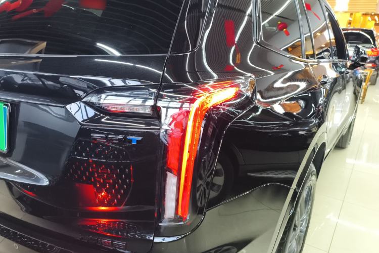 Used Cadillac XT6 2025 2.0T Six-Seater Four-Wheel-Drive Platinum Executive Black Label Version