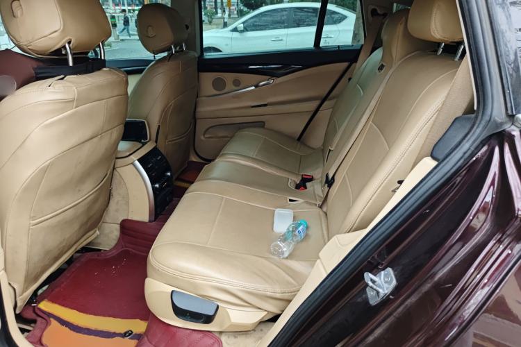 Used BMW 5 Series GT 2014 535i Leading Model Left Rear Seat