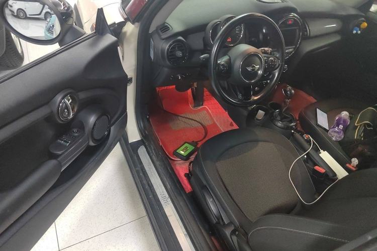 Used MINI MINI 2014 1.5T COOPER Fun