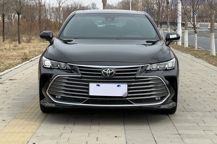 Used Toyota Avalon 2019 2.0L Ambition Edition China VI