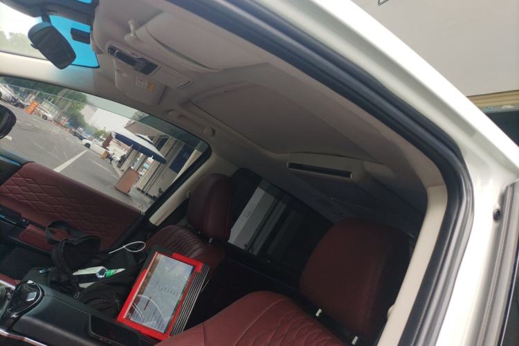 Used Honda Elysion 2022 2.0L eHEV Prestige Edition
