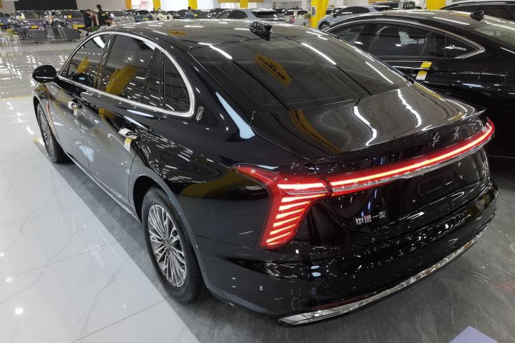 Used Hongqi H5 2025 1.5T DCT Qiyun 500 000th Unit Commemorative Edition Rear Left 45 Deg
