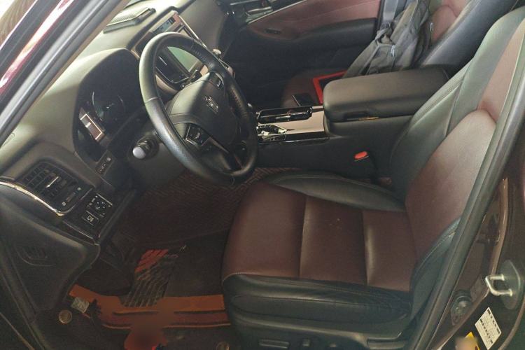 Used Toyota Crown 2018 2.0T Sport Edition
