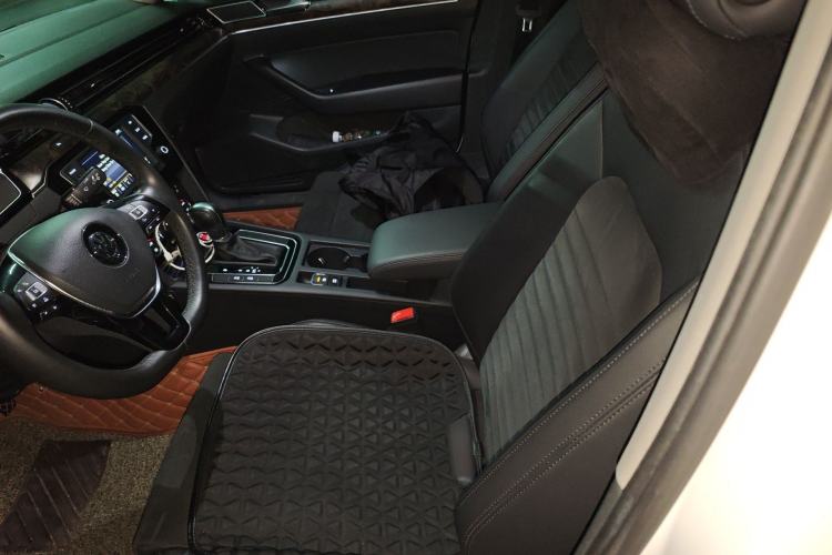 Used Volkswagen Magotan 2017 330TSI DSG Luxury Model Left Front Seat