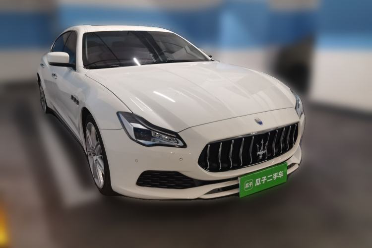 Used Maserati President 2015 3.0T Standard Model Front Right 45 Deg