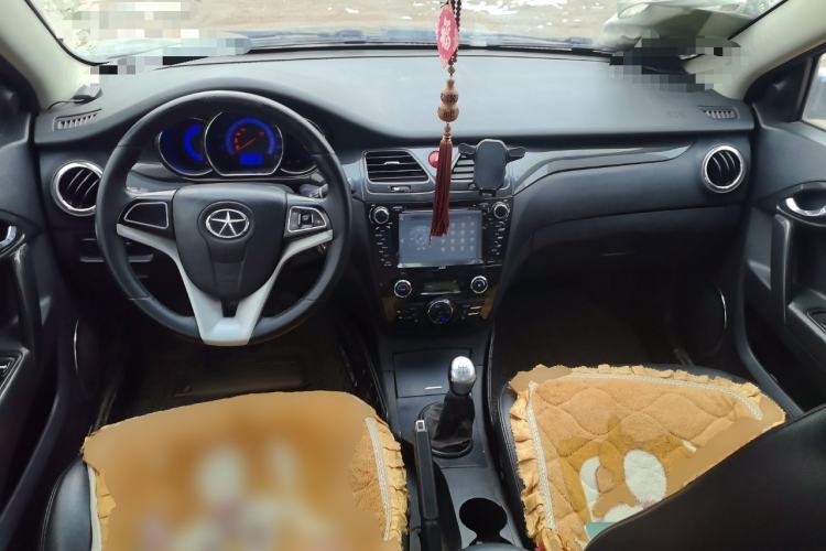 Used JAC Group Heyue 2012 1.5L Manual Luxury Version
