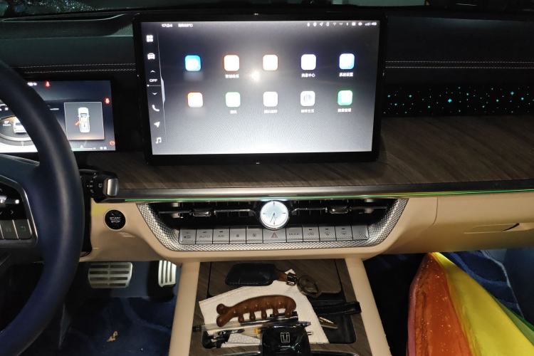 Used Tank 500 2022 3.0T Sport Edition "Creation" Version 5-Seater Audio And AC Panel