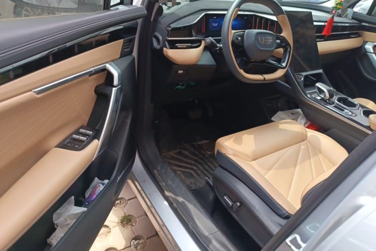 Used Geely Auto FX11 2023 1.5TD DCT Prestige Edition

