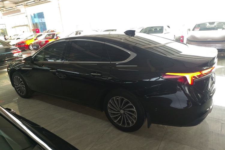 Used Buick LaCrosse 2024 28T Luxury Edition
