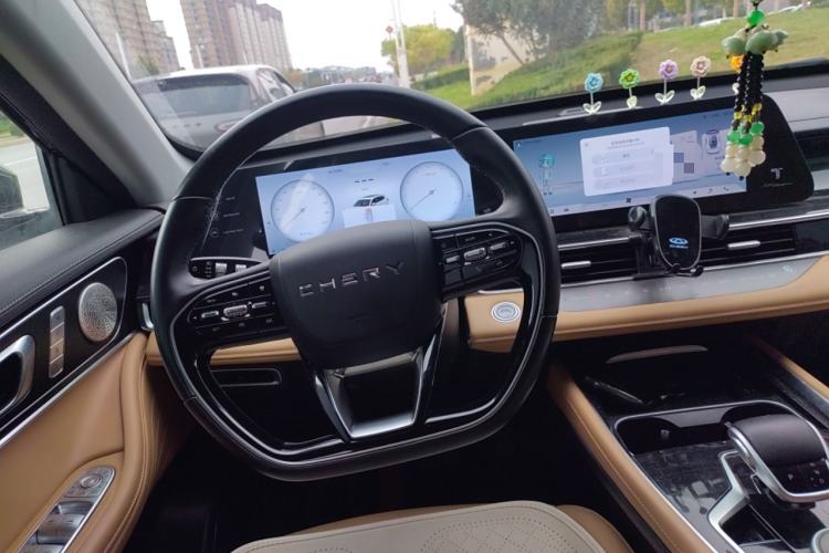 Used Chery Tiggo 8 PRO 2024 Champion Edition 390T Four-Wheel Drive Peak Version 5 Seats