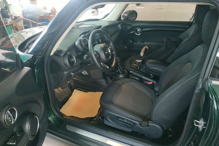 Used MINI 2016 1.2T ONE Pioneer Edition Driver Seat