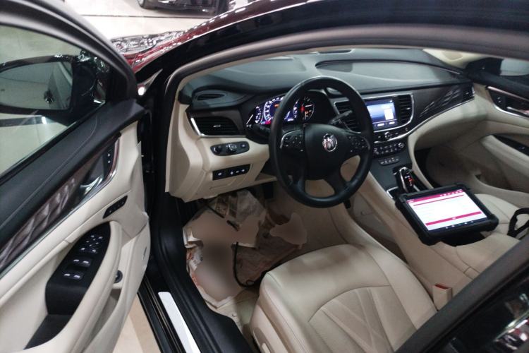 Used Buick LaCrosse 2022 Avenir Avia First Edition