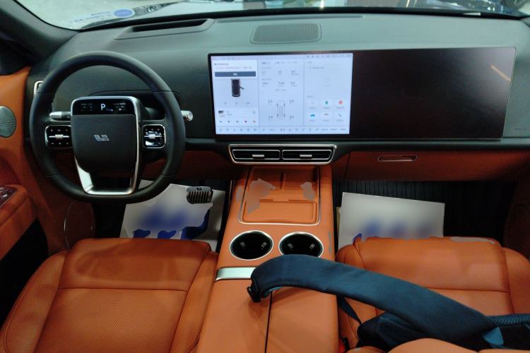 Used Li Auto L8 2023 Max model
