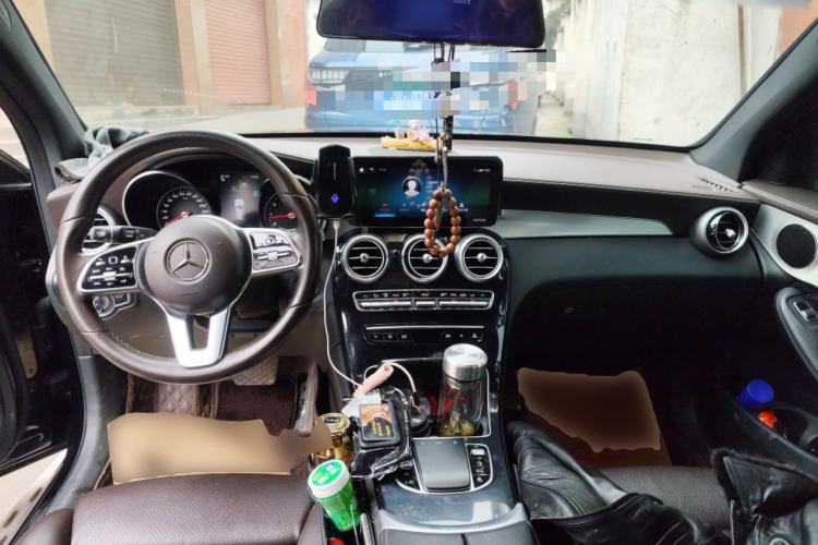 Used Mercedes-Benz GLC 2020 GLC 260 L 4MATIC Dynamic Model Center Console