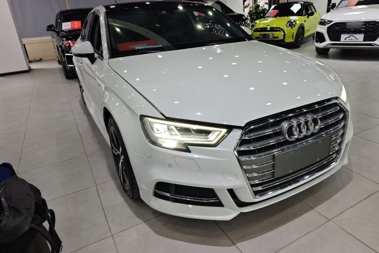 Used Audi A3 2020 Limousine 35 TFSI Fashion Edition China VI Emission Standard