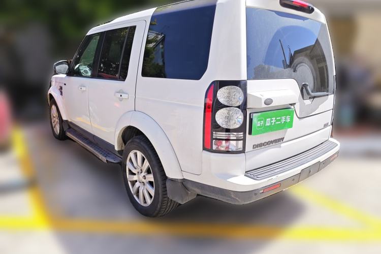 Used Land Rover Discovery 2014 3.0 SDV6 HSE Diesel Edition Rear Left 45 Deg