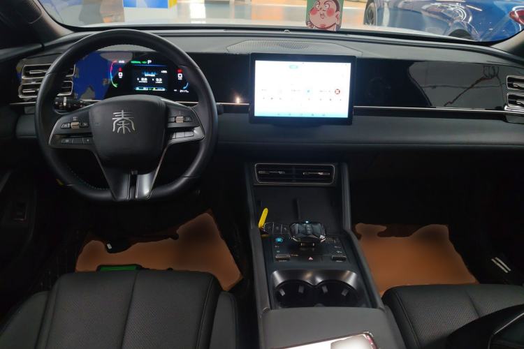 Used BYD Qin L 2024 DM-i 80KM Leading Model
