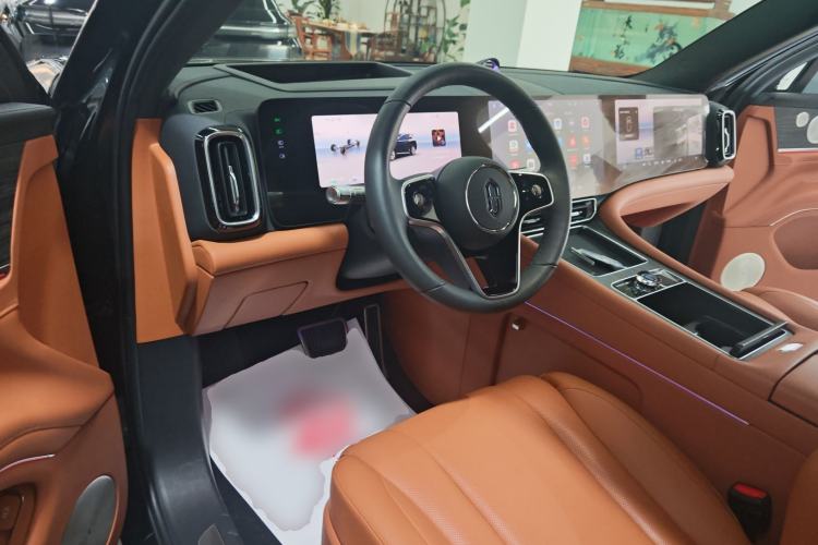 Used Hima AITO M9 2025 Extended-Range Ultra Version 52 kWh 6-Seater Center Console