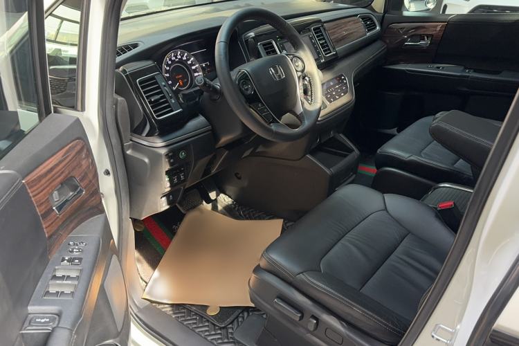 Used Honda Elysion 2016 2.4L Supreme Edition