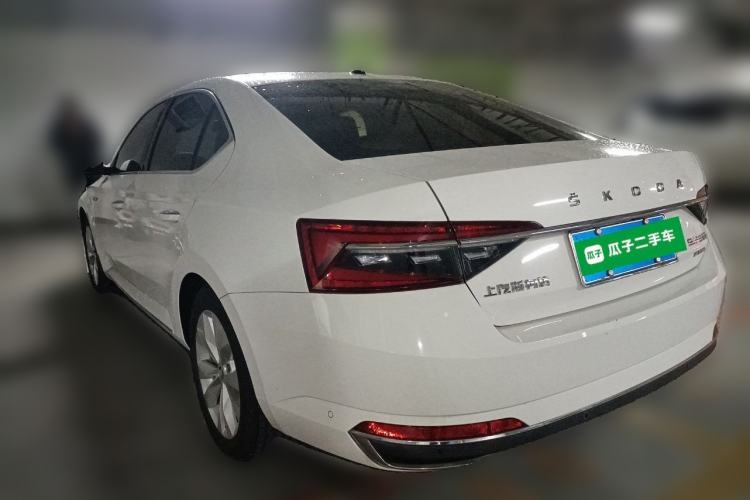 Used Skoda Superb 2019 Restyled TSI330 DSG Comfort Edition Rear Left 45 Deg
